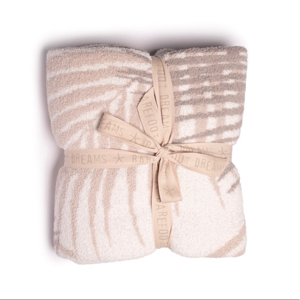 Barefoot Dreams Cozy Chic Palm Leaf Design